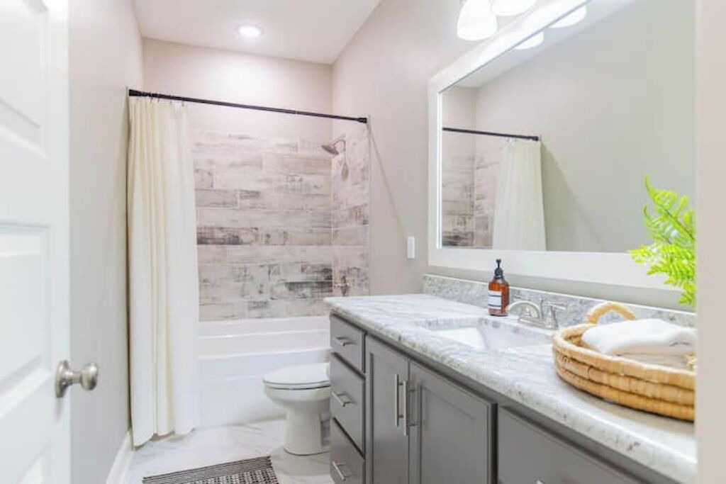 Photo of Bathroom in Hahira