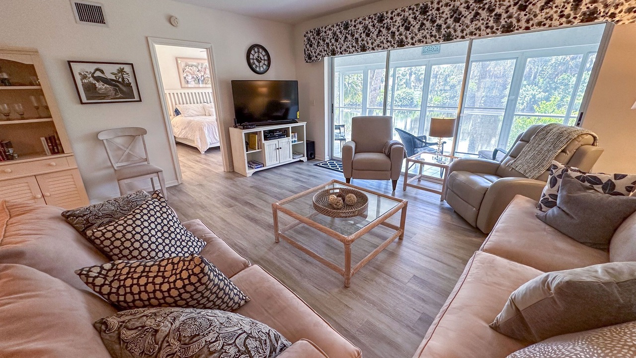 Photo of Livingroom in Bonita Bay