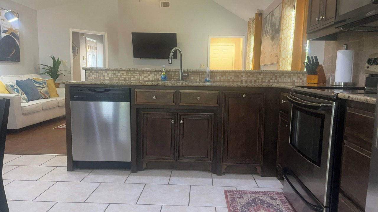 Photo of Kitchen in Valdosta
