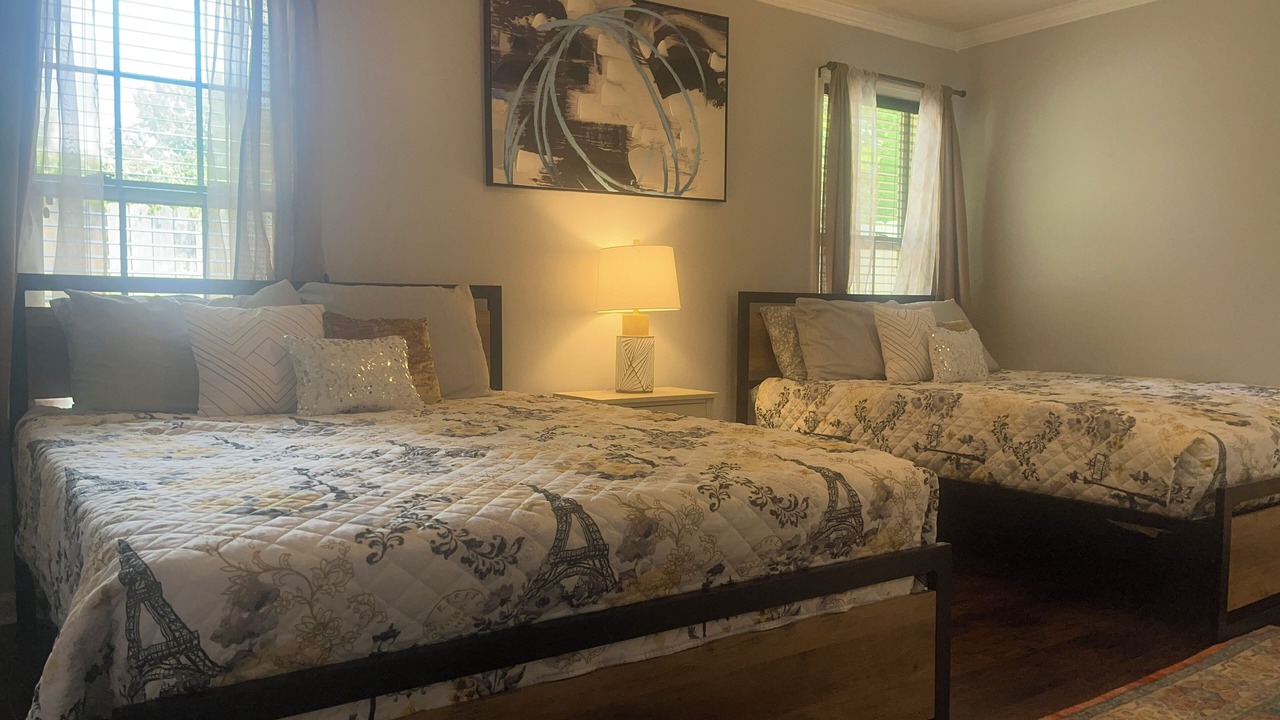 Photo of Bedroom in Valdosta