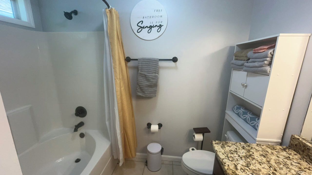 Photo of Bathroom in Valdosta
