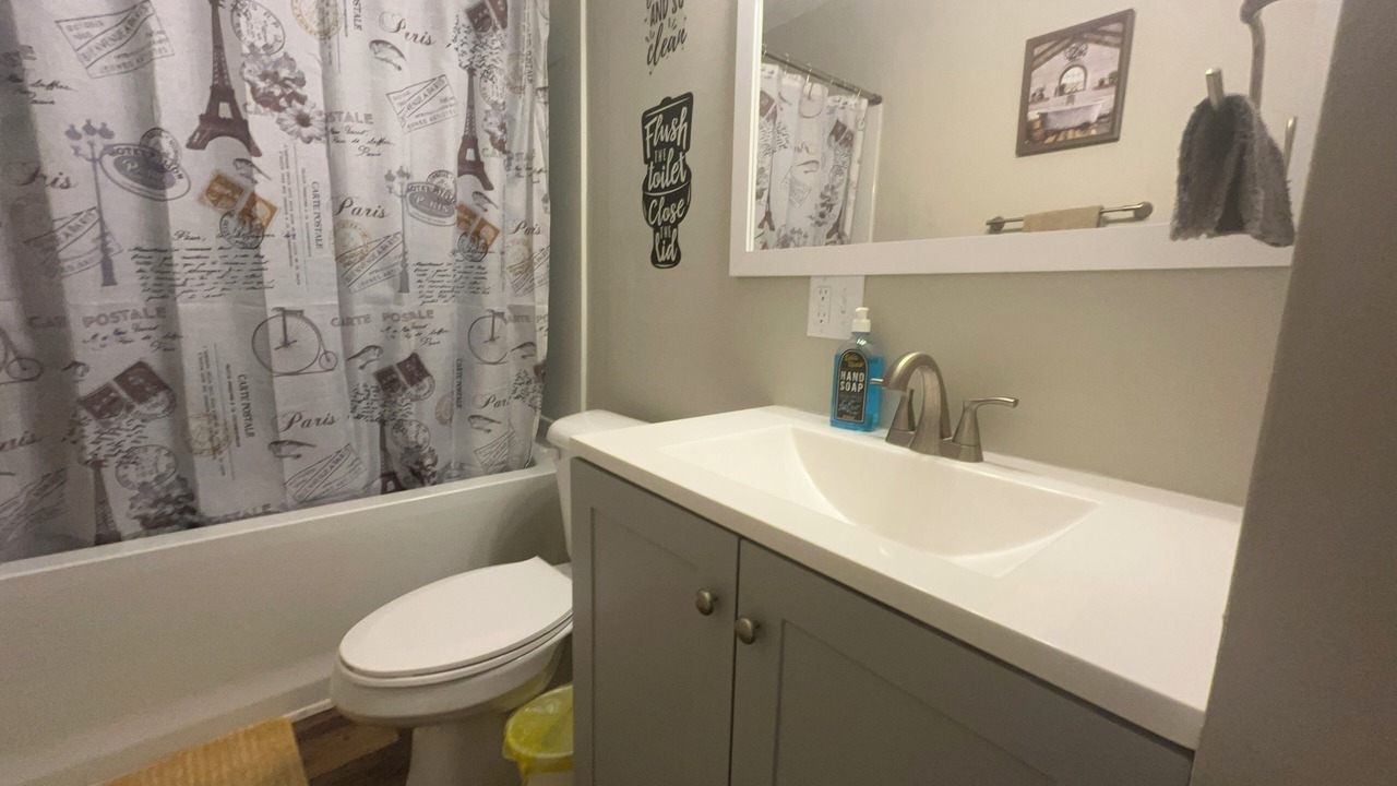 Photo of Bathroom in Remerton