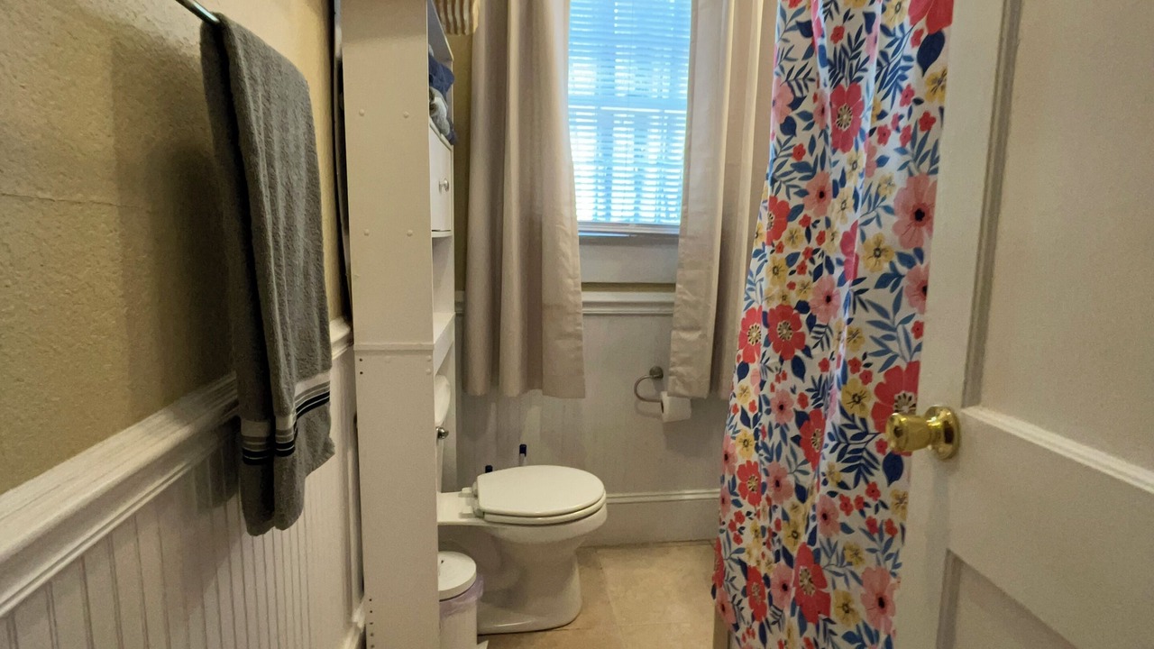 Photo of Bathroom in Valdosta