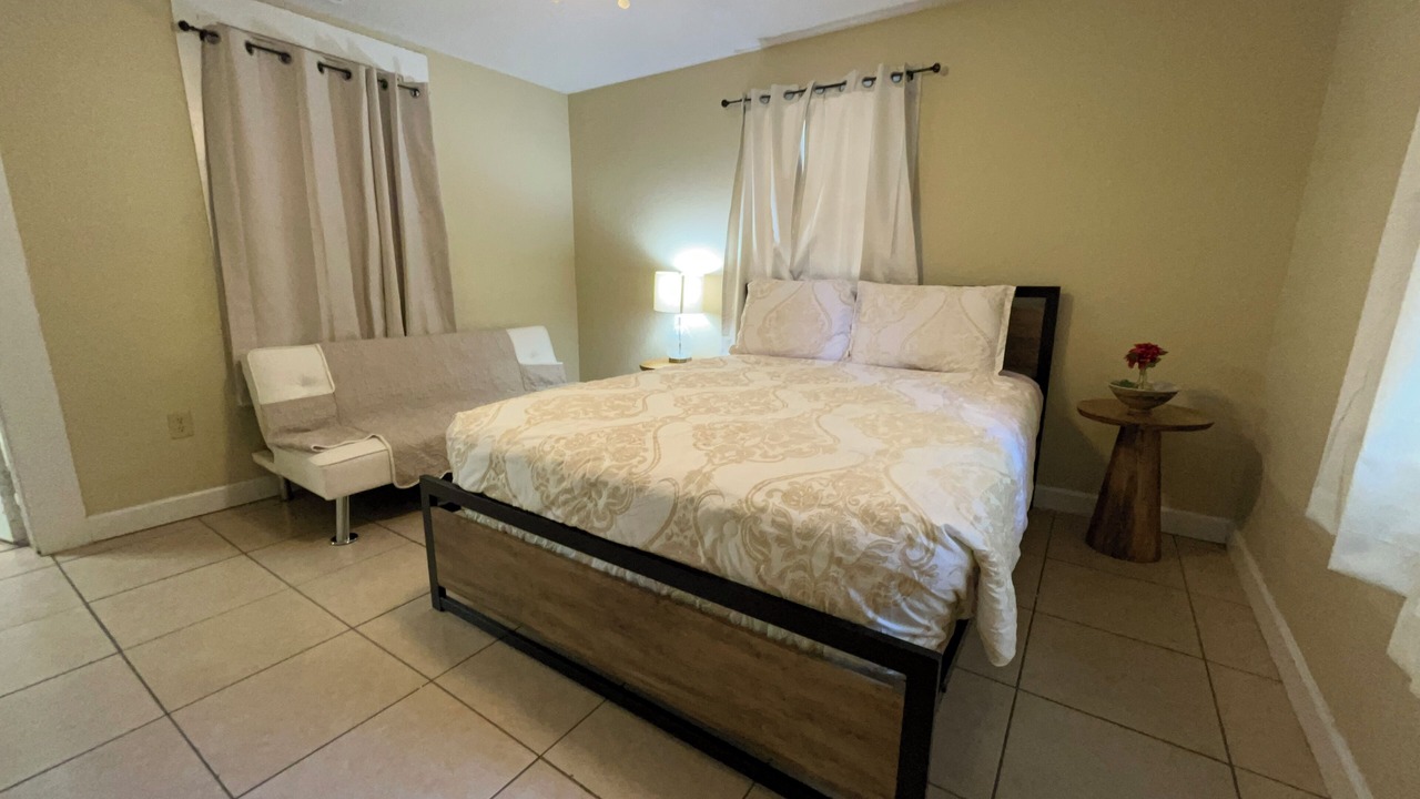 Photo of Bedroom in Valdosta