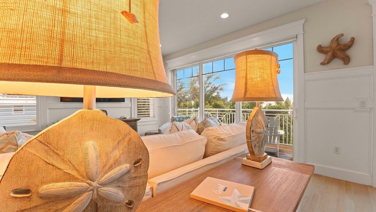 Photo of Livingroom in Ilexhurst