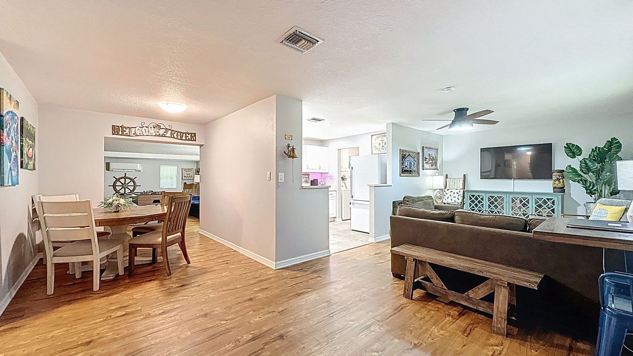 Photo of Livingroom in Homosassa