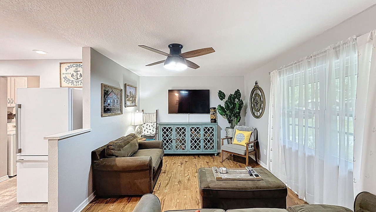 Photo of Livingroom in Homosassa