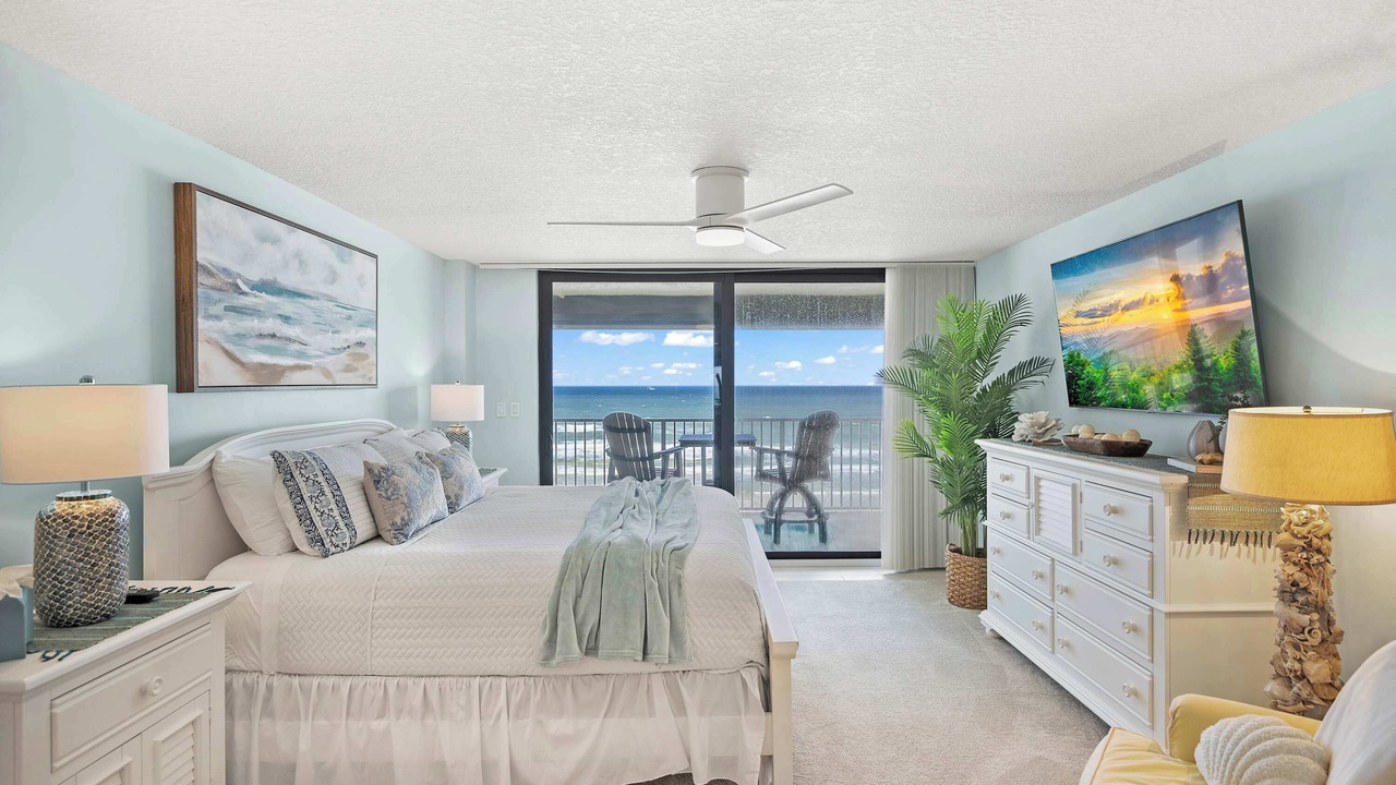 Photo of Bedroom in Crescent Beach