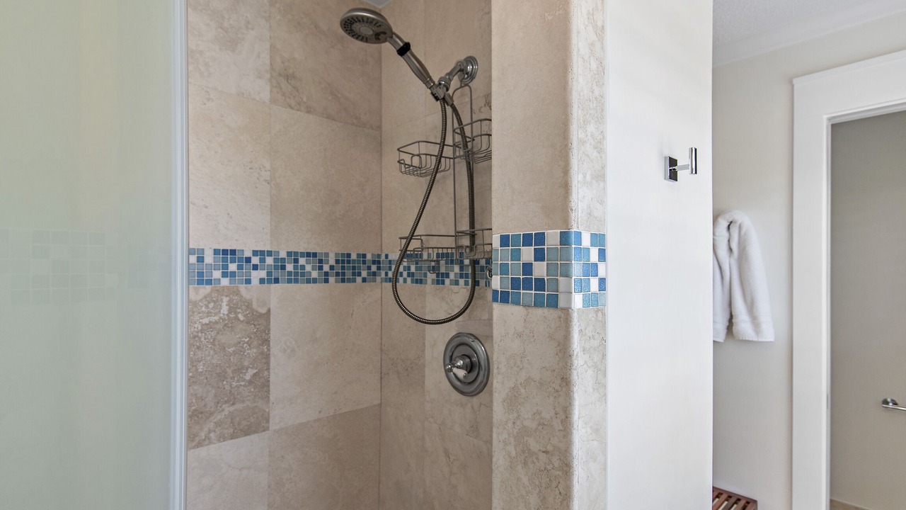 Photo of Bathroom in Holiday Isle