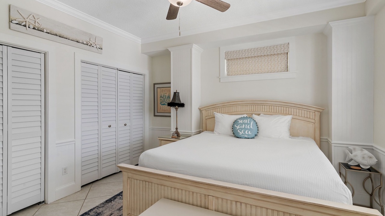 Photo of Bedroom in Holiday Isle