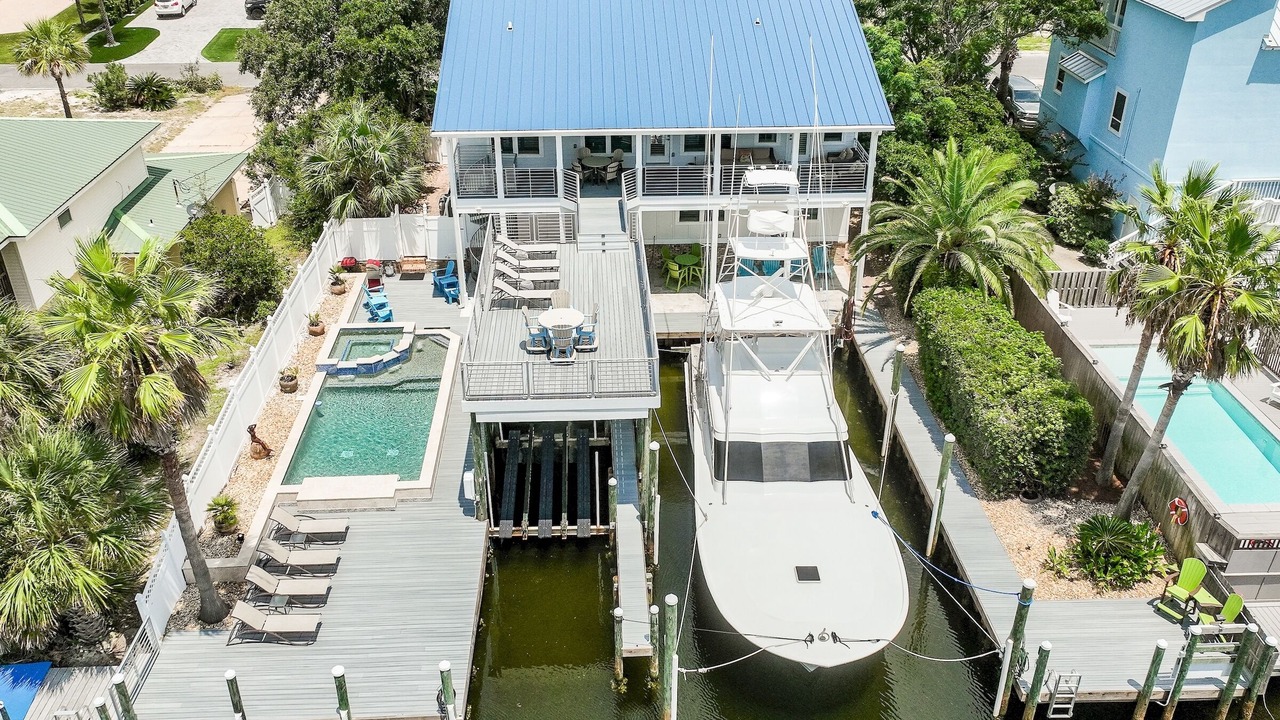 Photo of Outdoor in Holiday Isle