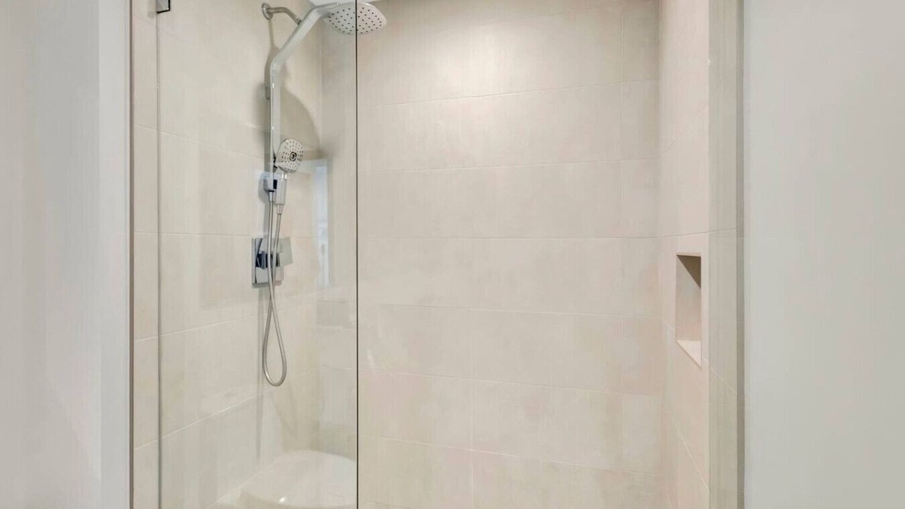 Photo of Bathroom in Hollywood