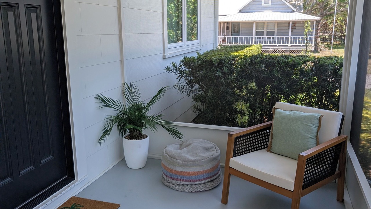 Photo of Patio Balcony in Winter Garden