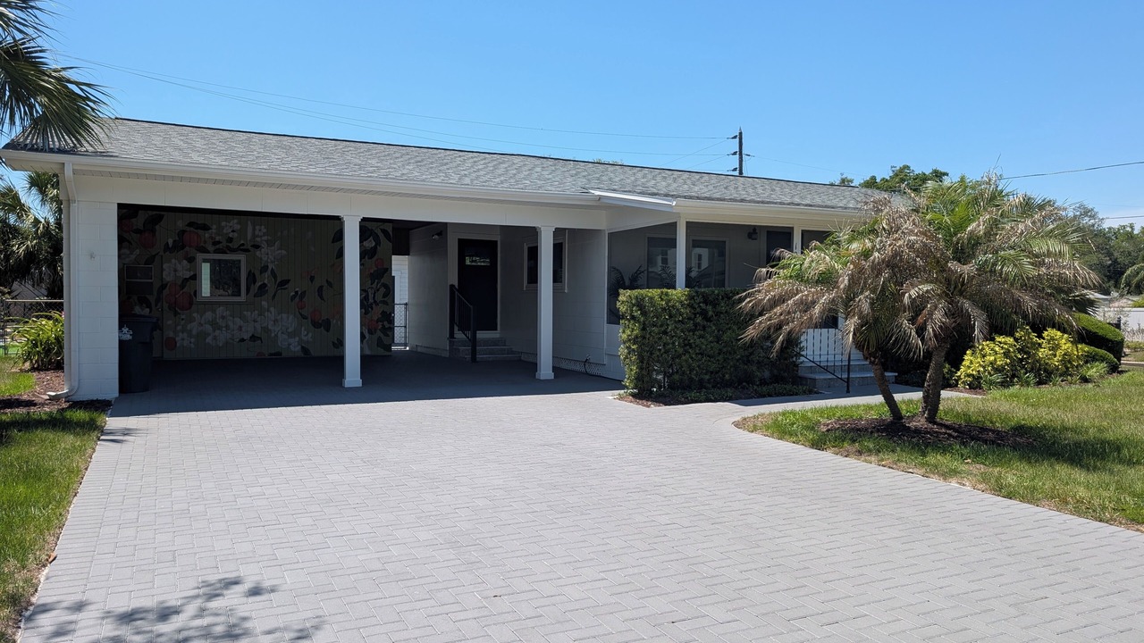Photo of Outdoor in Winter Garden
