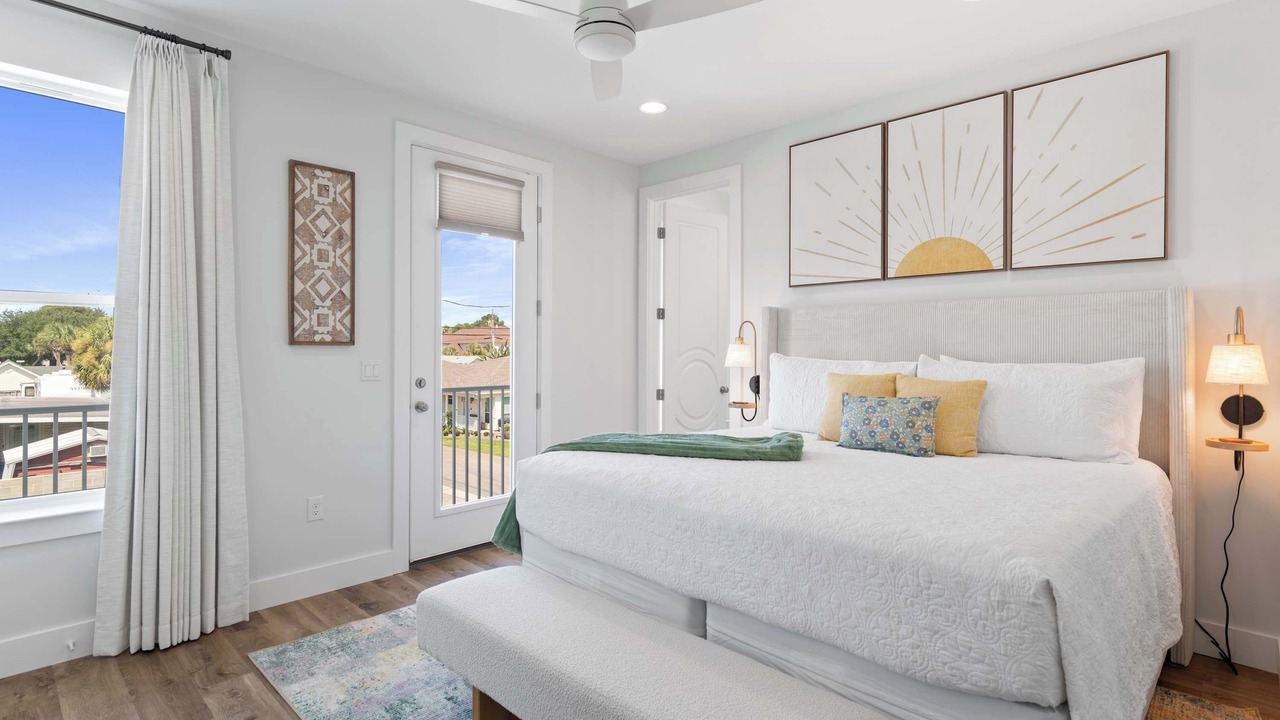 Photo of Bedroom in Miramar Beach