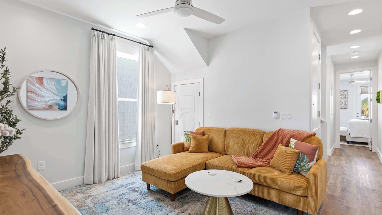Photo of Livingroom in Miramar Beach
