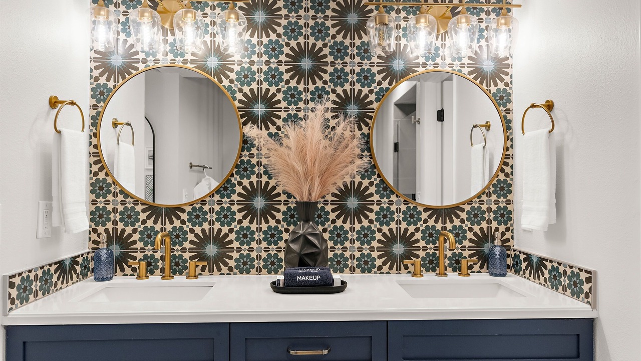 Photo of Bathroom in Indian Shores