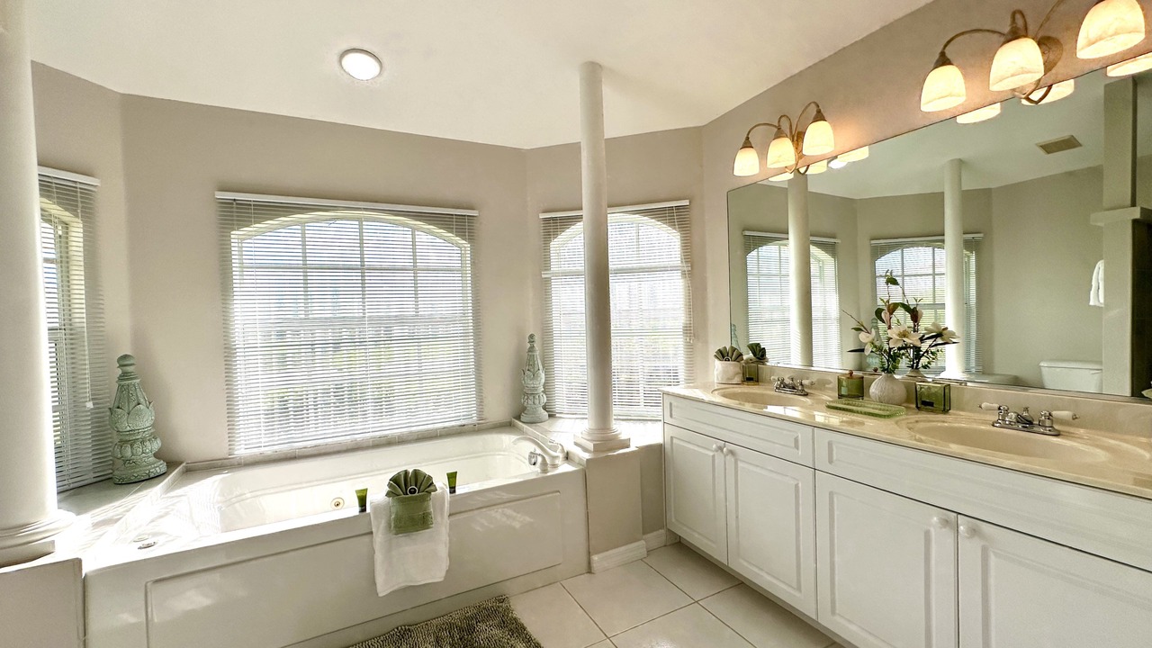 Photo of Bathroom in Pine Valley