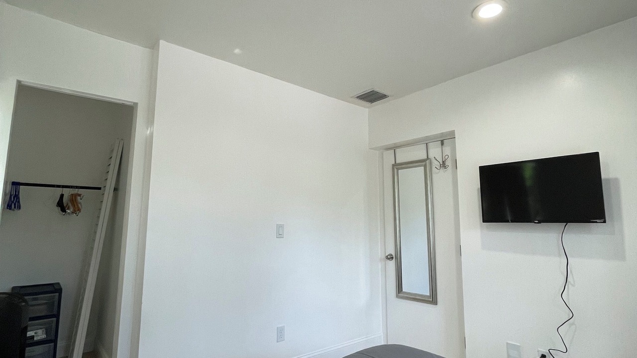Photo of Bedroom in Country Club Park