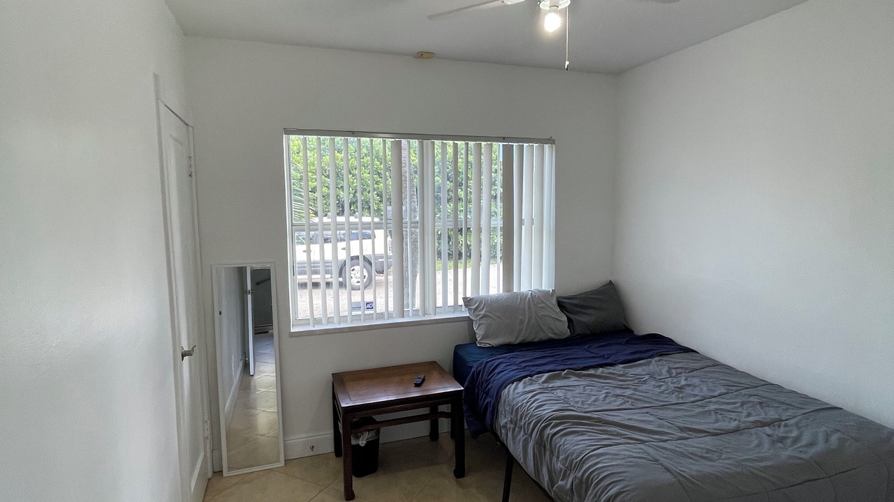 Photo of Bedroom in Country Club Park