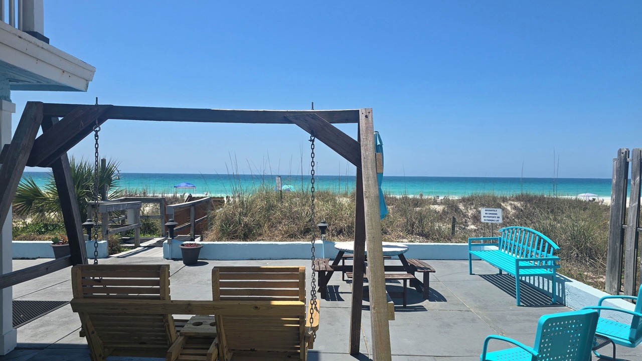 Photo of Patio Balcony in Silver Sands Beach