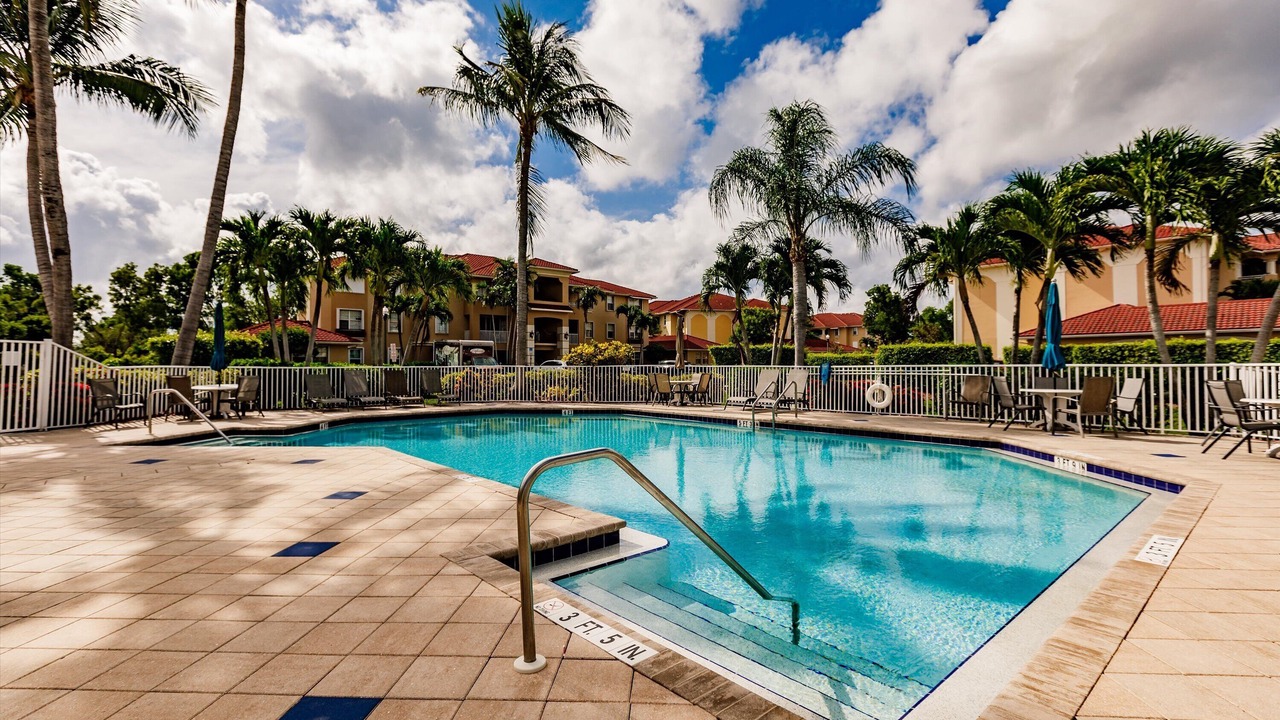 Photo of Outdoor in Pelican