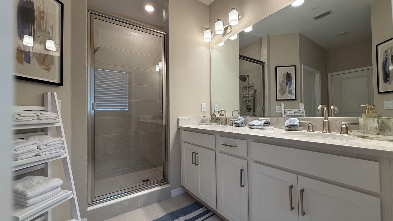 Photo of Bathroom in Biggar