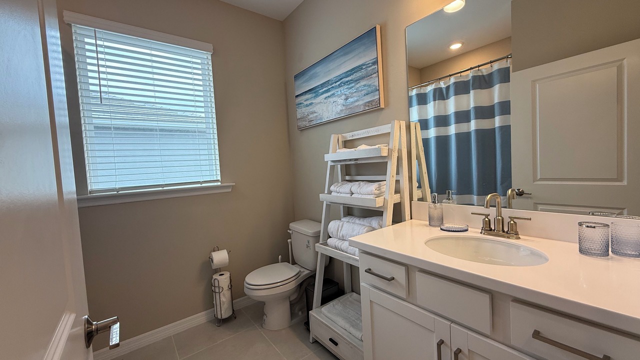 Photo of Bathroom in Biggar