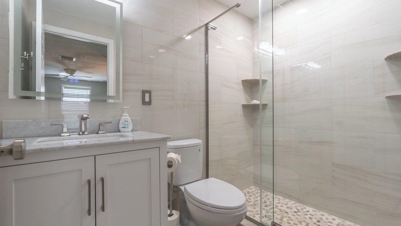Photo of Bathroom in Central Naples