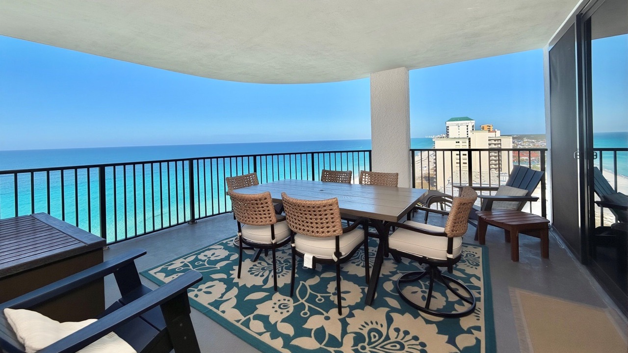 Photo of Patio Balcony in Biltmore Beach
