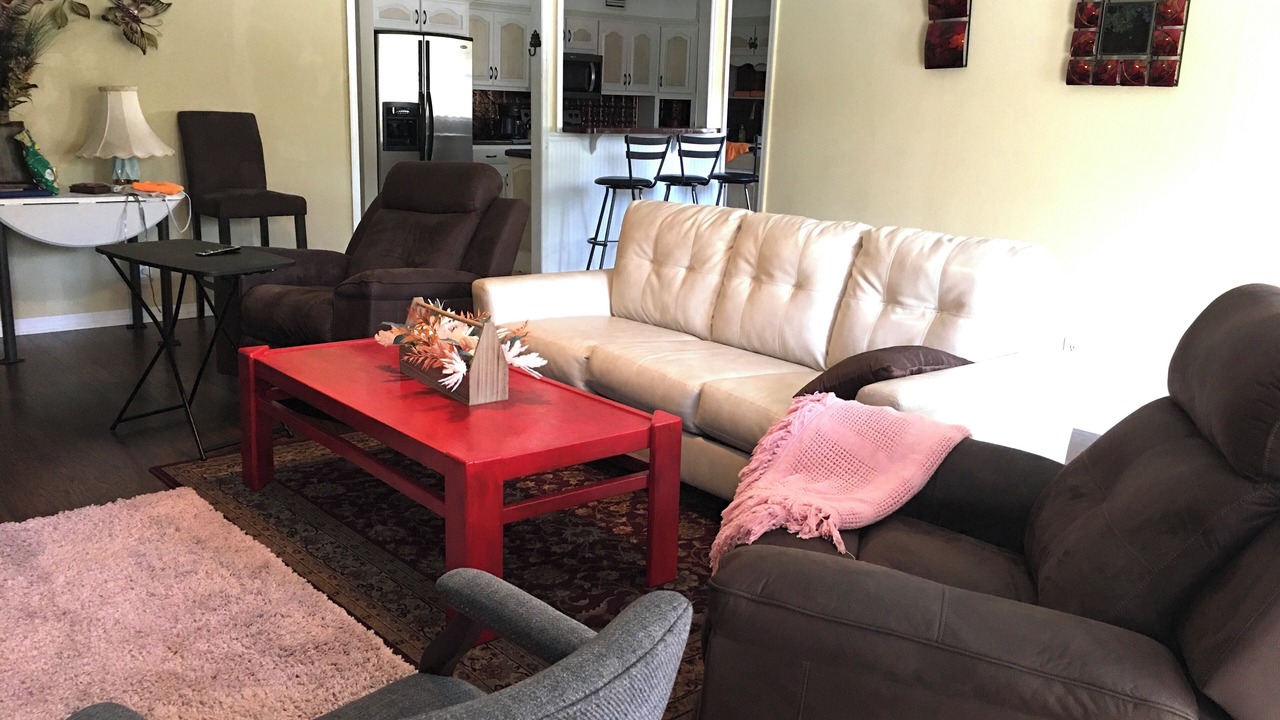 Photo of Livingroom in Northside