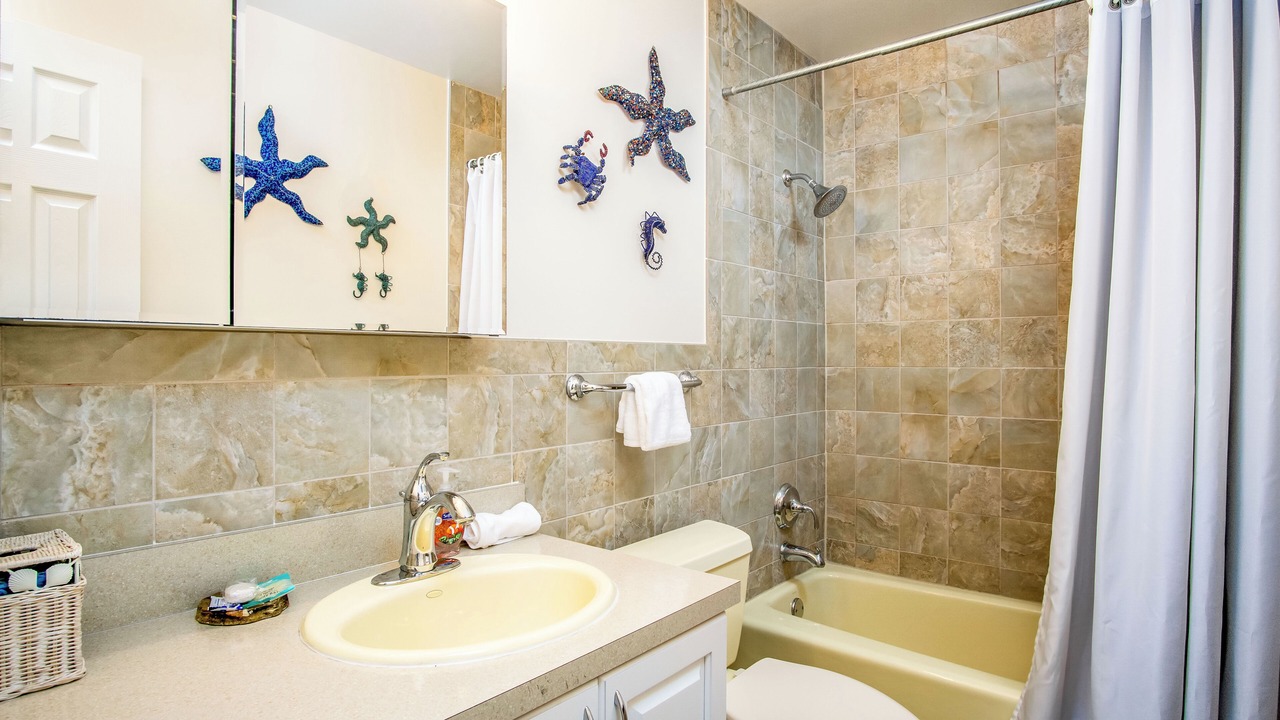 Photo of Bathroom in Coury