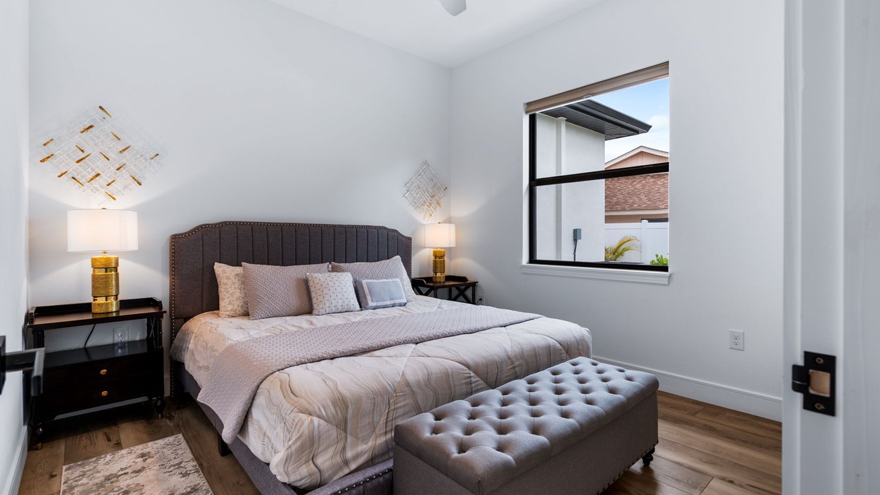 Photo of Bedroom in Englewood East