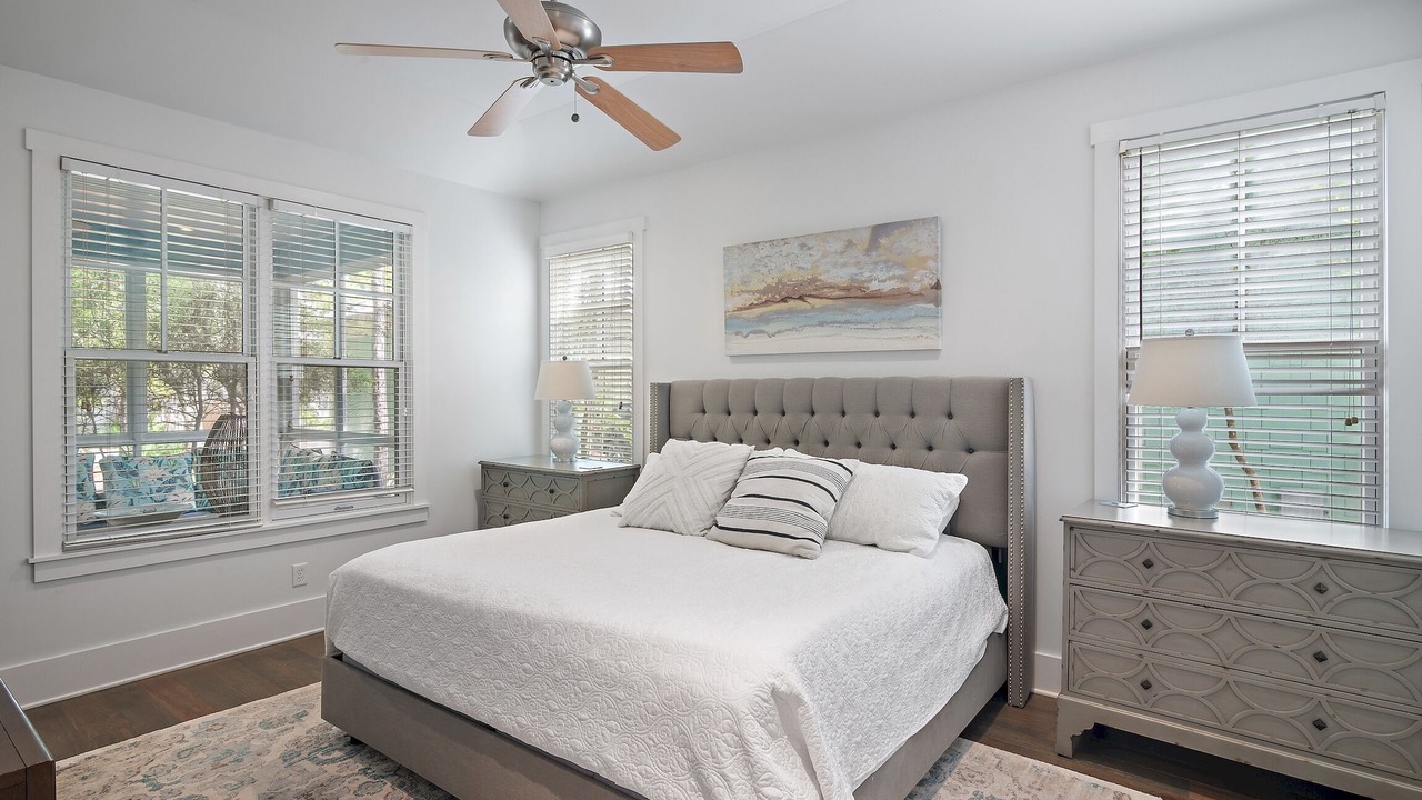 Photo of Bedroom in Forest District