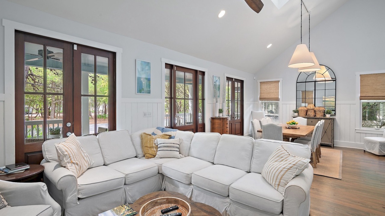 Photo of Livingroom in Forest District