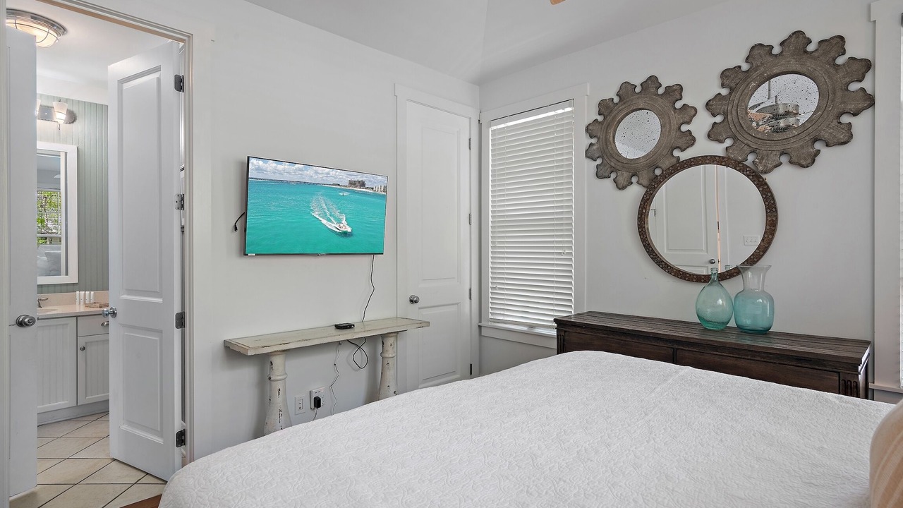 Photo of Bedroom in Forest District
