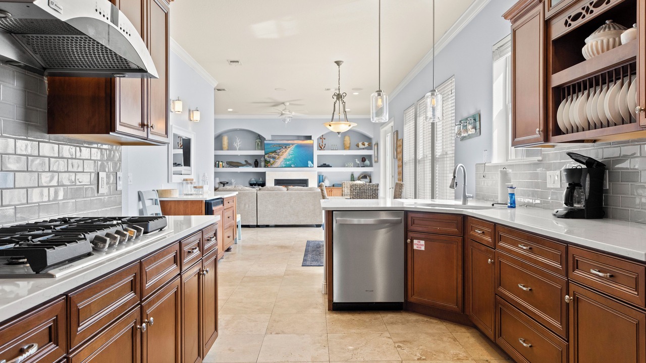 Photo of Kitchen in Avalon Beach Estates