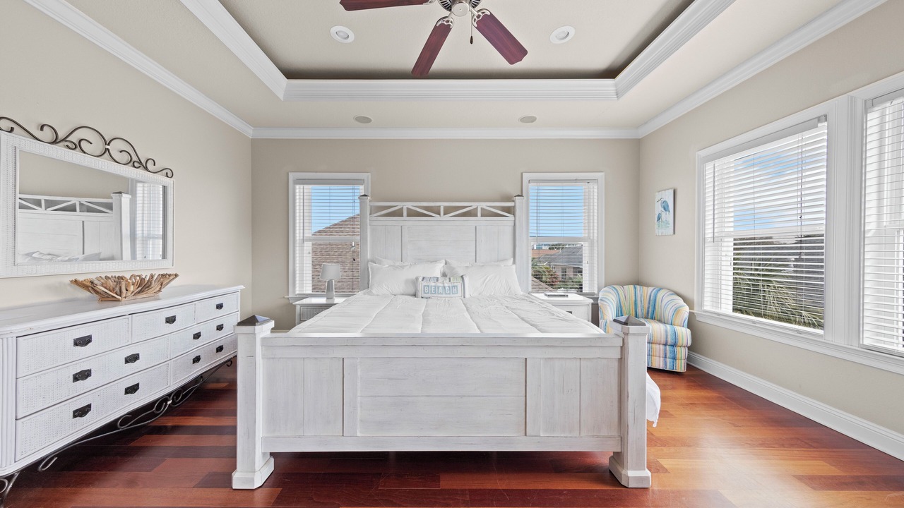 Photo of Bedroom in Avalon Beach Estates