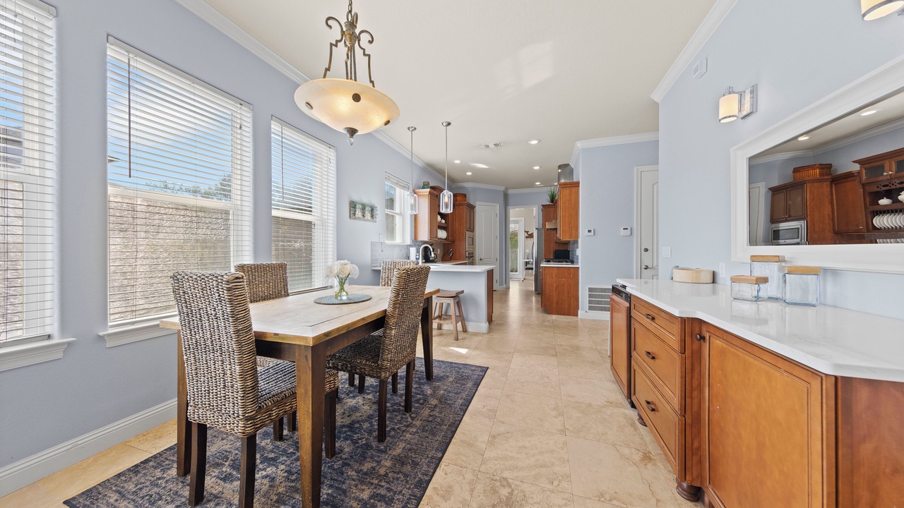 Photo of Others in Avalon Beach Estates