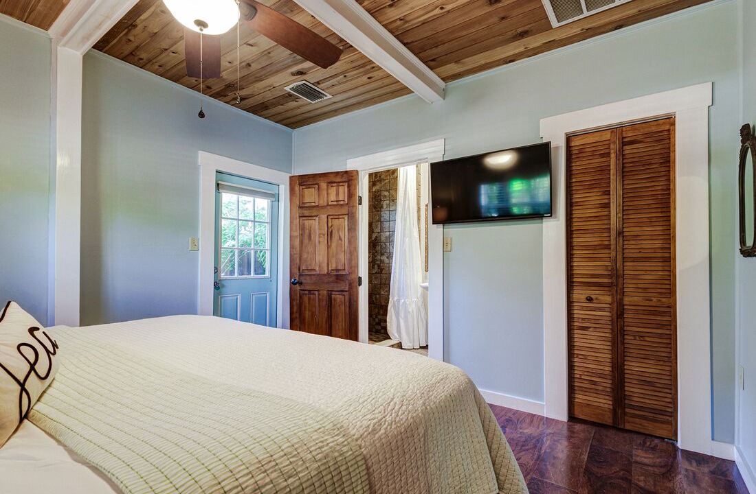Photo of Bedroom in Indian Rocks Beach