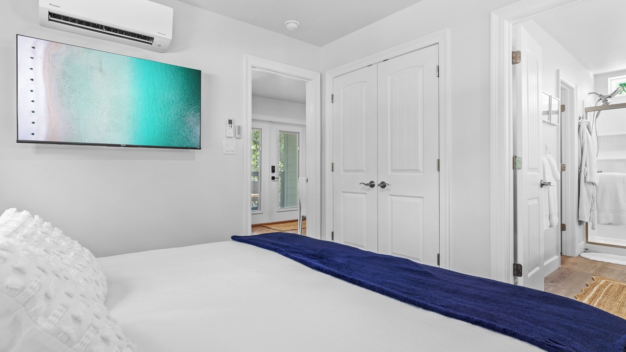Photo of Bedroom in Dune Allen Beach