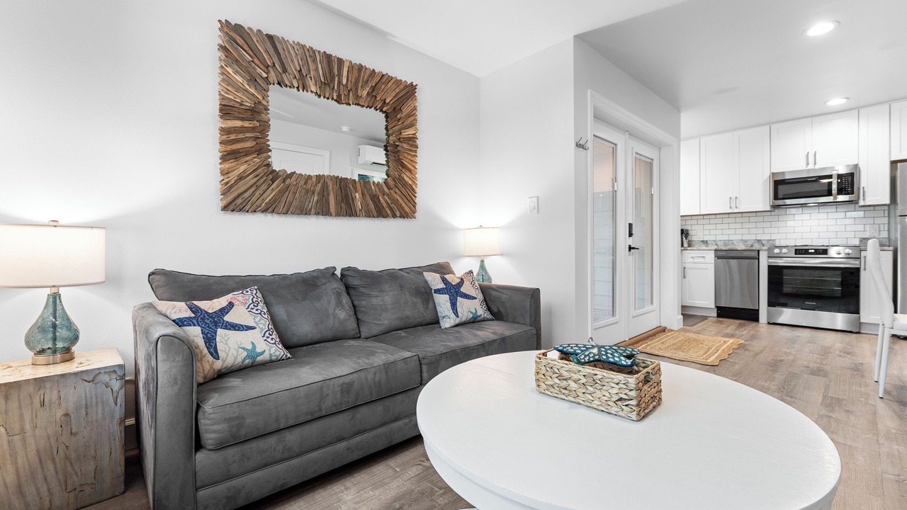Photo of Livingroom in Dune Allen Beach