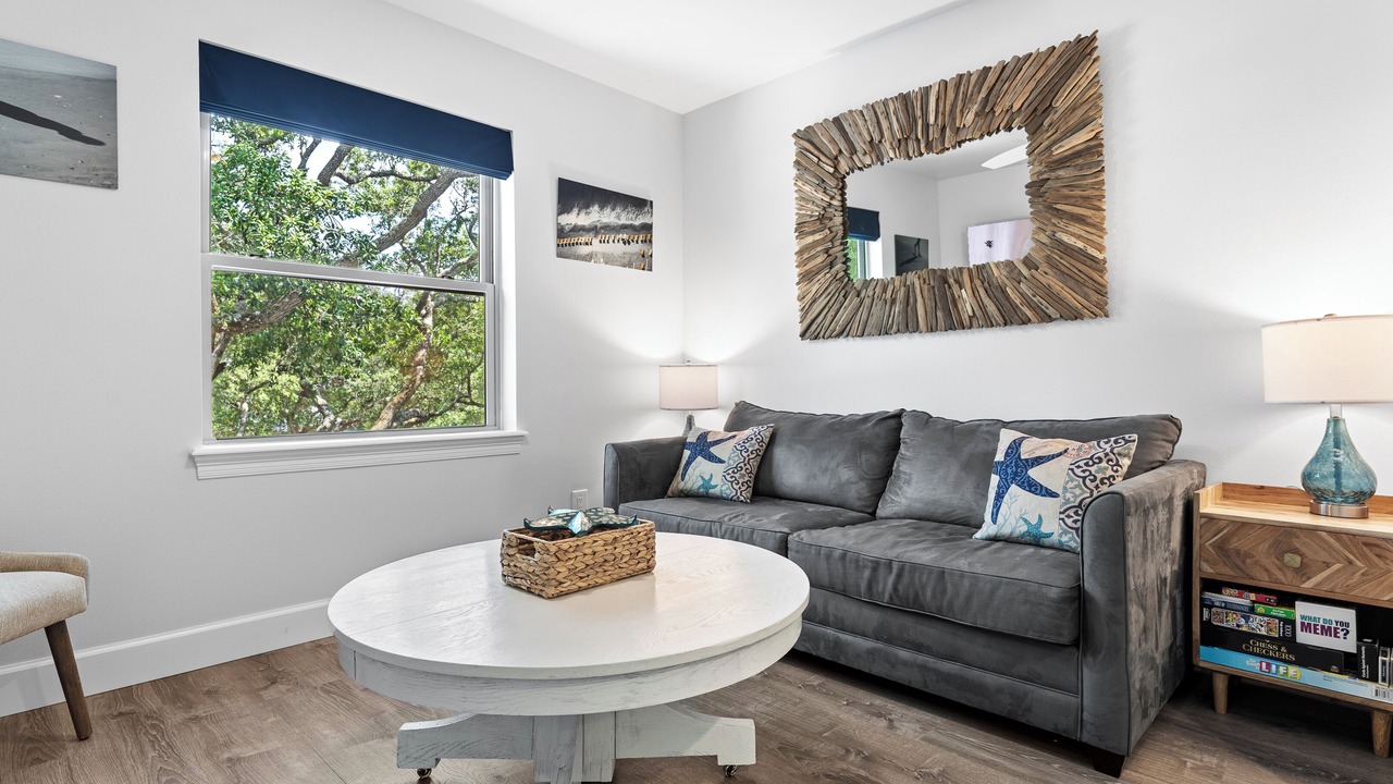 Photo of Livingroom in Dune Allen Beach