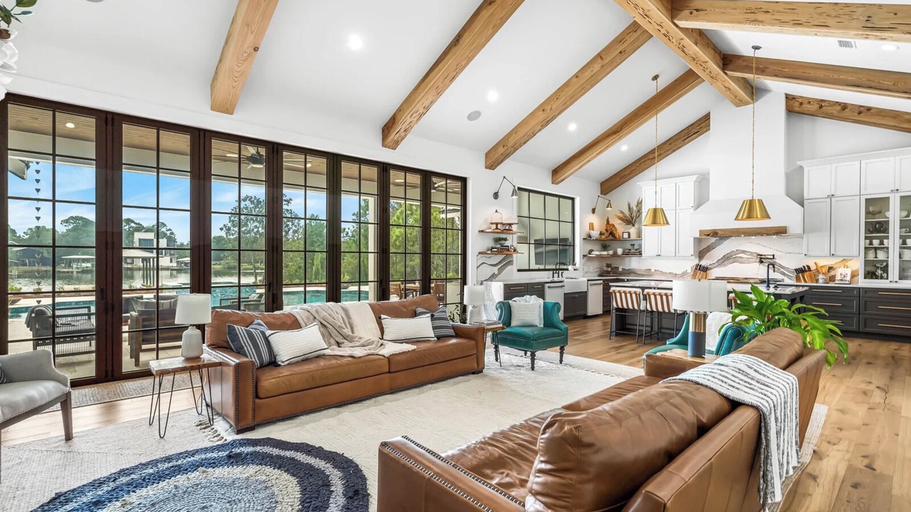 Photo of Livingroom in Santa Rosa Beach