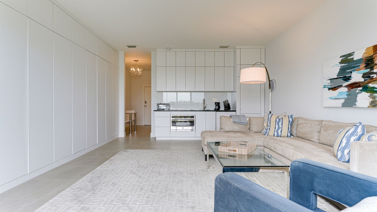 Photo of Livingroom in Osprey