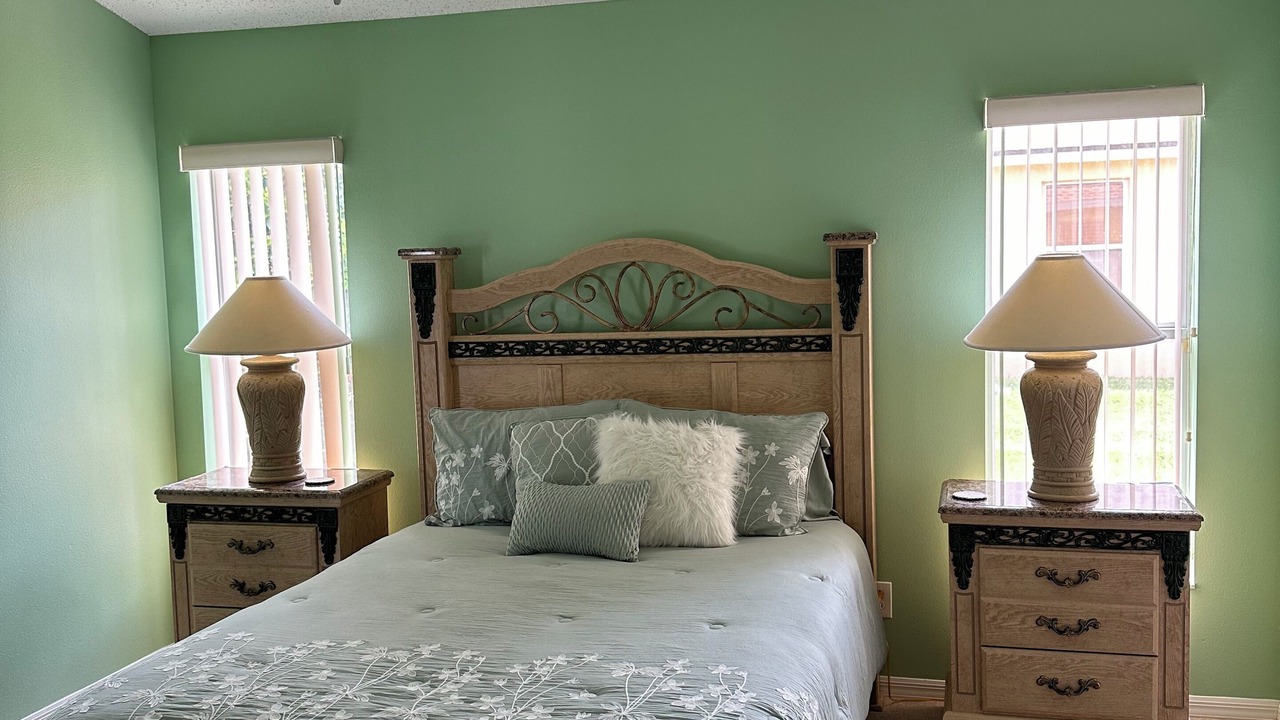 Photo of Bedroom in Orange Tree
