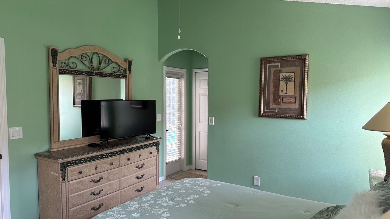 Photo of Bedroom in Orange Tree