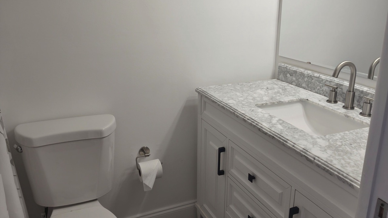 Photo of Bathroom in Englewood South