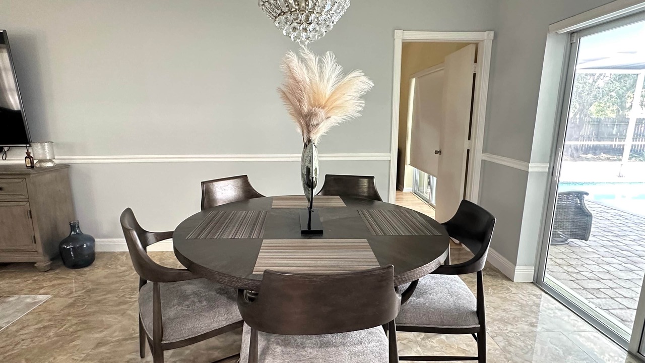 Photo of Livingroom in Mangonia Park