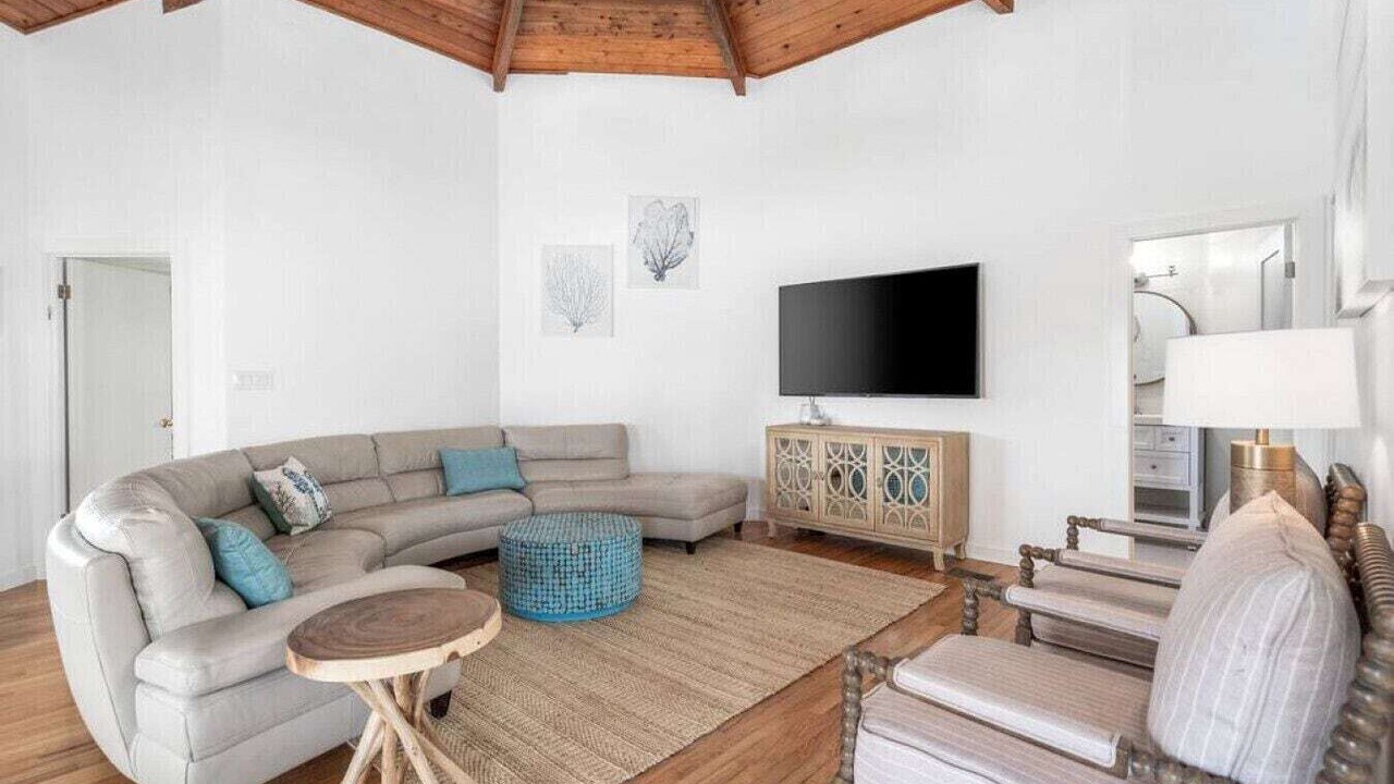 Photo of Livingroom in Santa Monica
